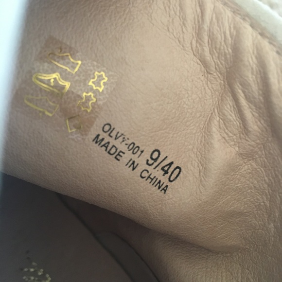 🆕42 Gold boots - Picture 10 of 16